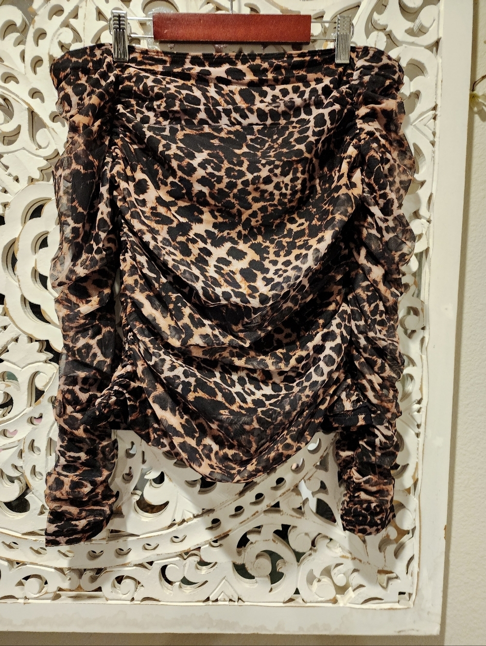 SUUKSESS Mesh Padded Blouse Off Shoulder Long Sleeve Ruched Sides Size MEDIUM - Picture 4 of 16